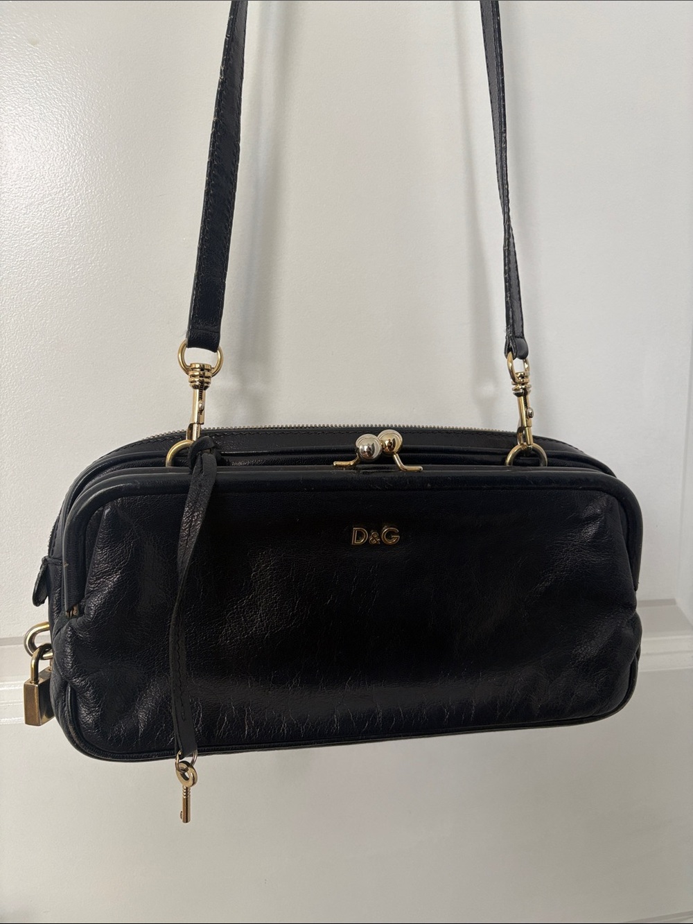 Dolce & Gabbana Black Vintage Leather Crossbody Bag